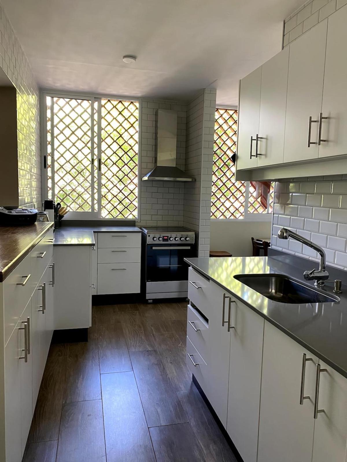 Apartamento Spacious, Bright And Quiet